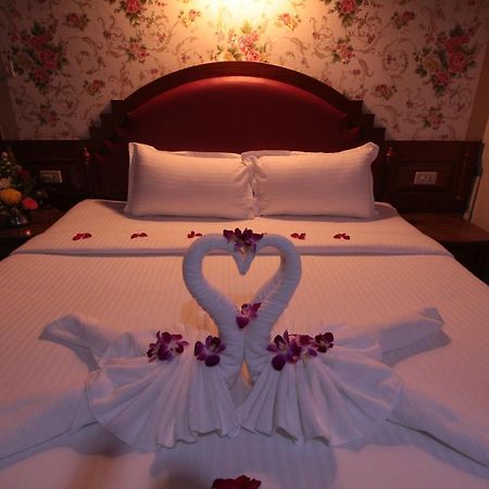 Taj Phuket Inn Patong ภายนอก รูปภาพ
