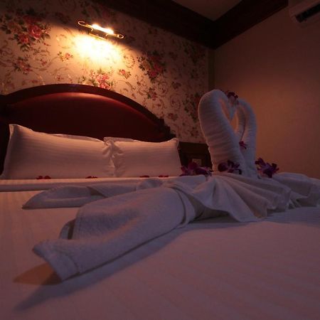 Taj Phuket Inn Patong ภายนอก รูปภาพ