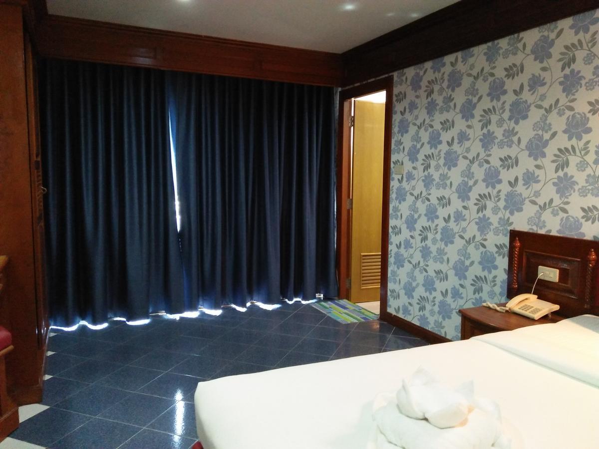 Taj Phuket Inn Patong ภายนอก รูปภาพ
