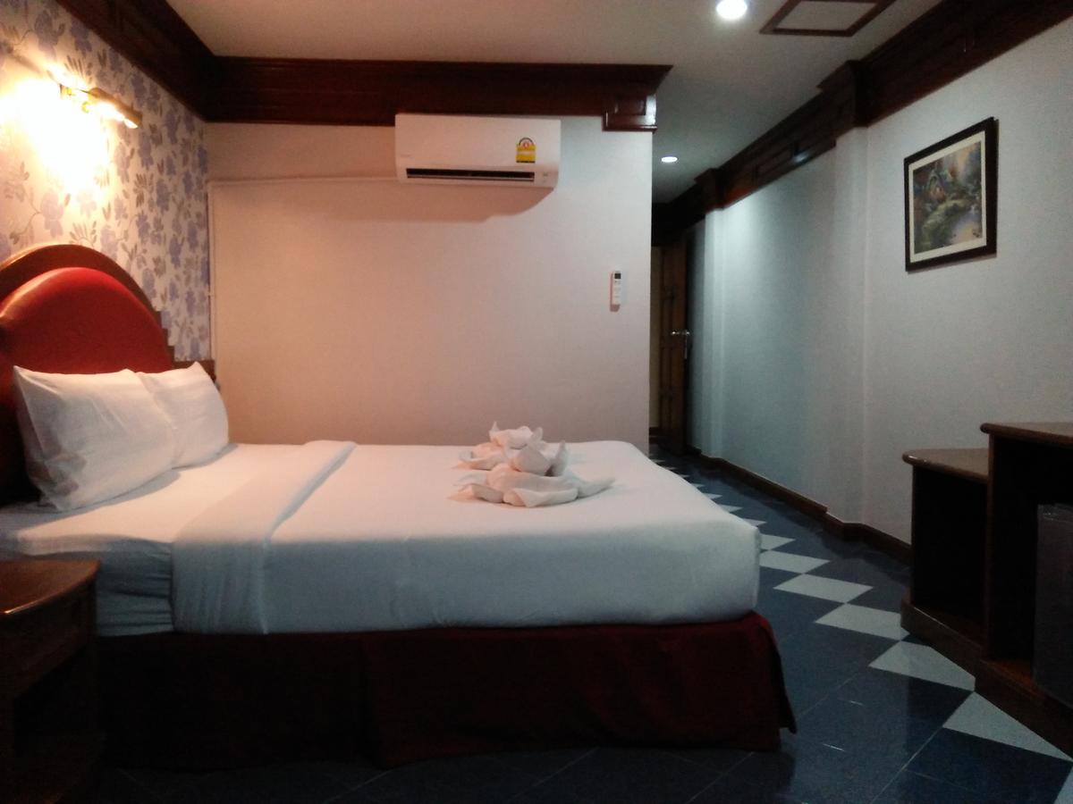 Taj Phuket Inn Patong ภายนอก รูปภาพ